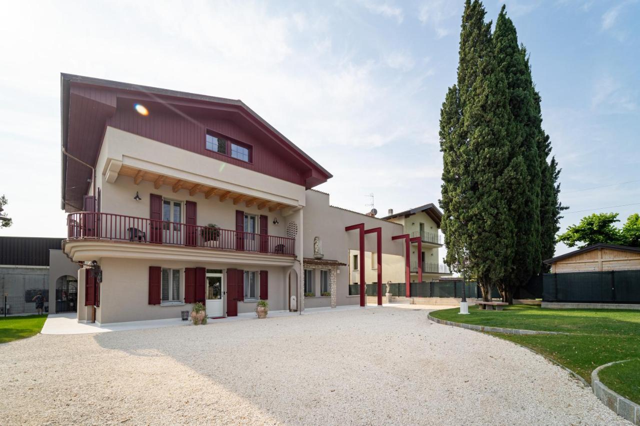 Villa Veronesi ซาน มาร์ติโน เดลลา บัตตาเยีย ภายนอก รูปภาพ