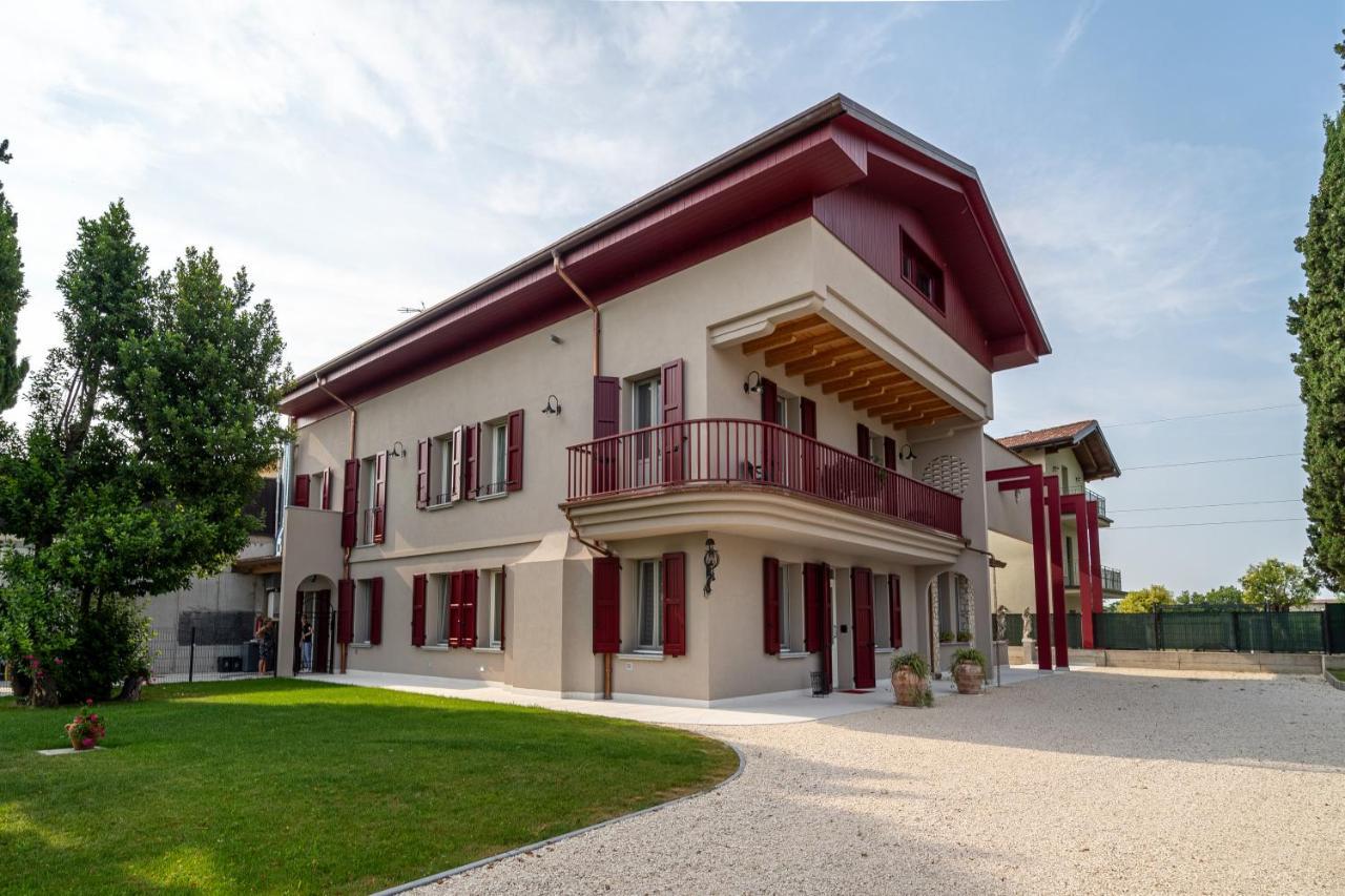 Villa Veronesi ซาน มาร์ติโน เดลลา บัตตาเยีย ภายนอก รูปภาพ